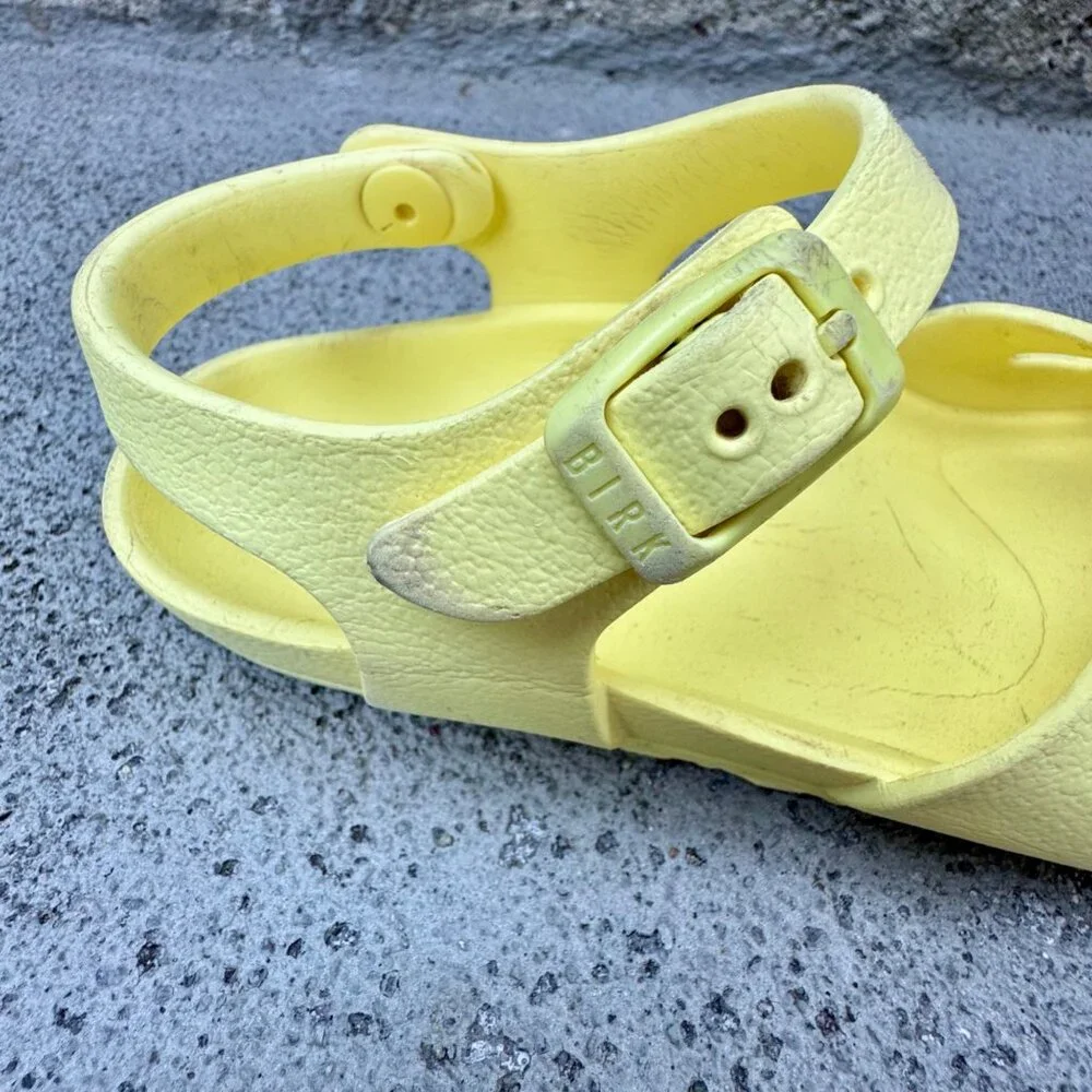 BIRKENSTOCK Rio Sandals Girls 12 30 Yellow EVA Waterproof Toddler Shoes Lemon - Picture 4 of 11